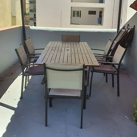 Wanderlust بيت شباب *